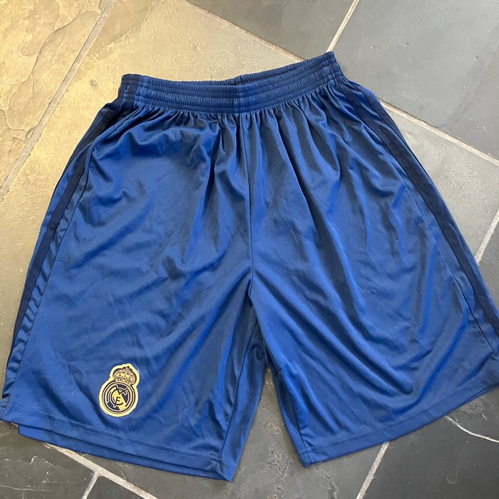 Men’s size XL Polyester Soccer ⚽️ Athletic Shorts